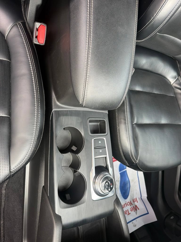 Used 2024 Ford Escape Platinum AWD/4WD image 44