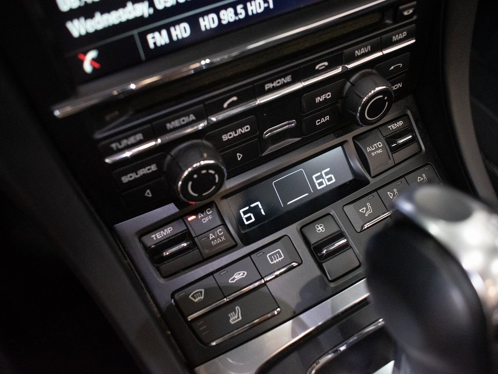 Used 2015 Porsche Boxster GTS image 30