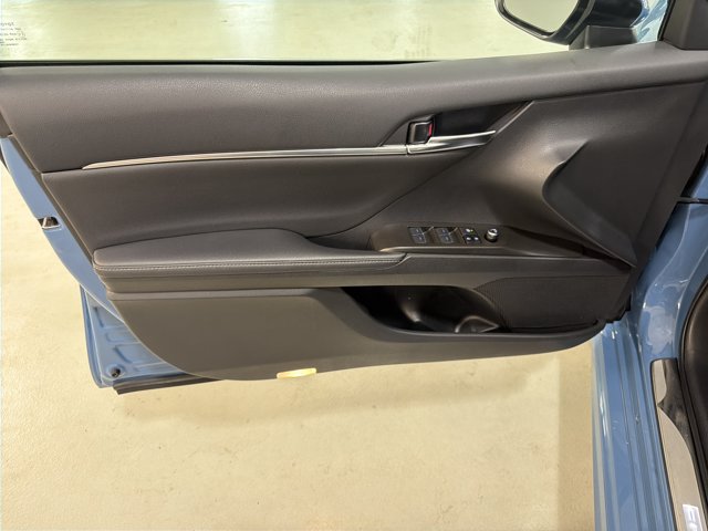 Used 2024 Toyota Camry XSE w/ Cold Weather Package FWD image 17