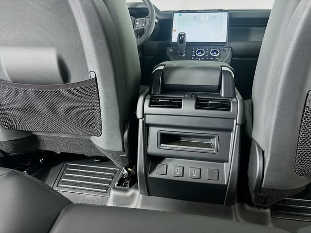 New 2026 Land Rover Defender 110 X-Dynamic SE AWD/4WD image 24