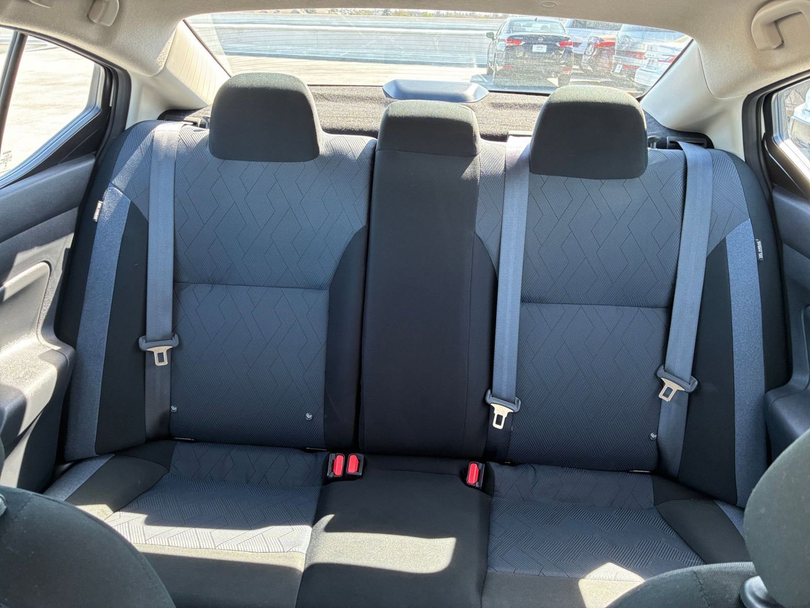 Used 2025 Nissan Versa SV w/ Trunk Package image 34