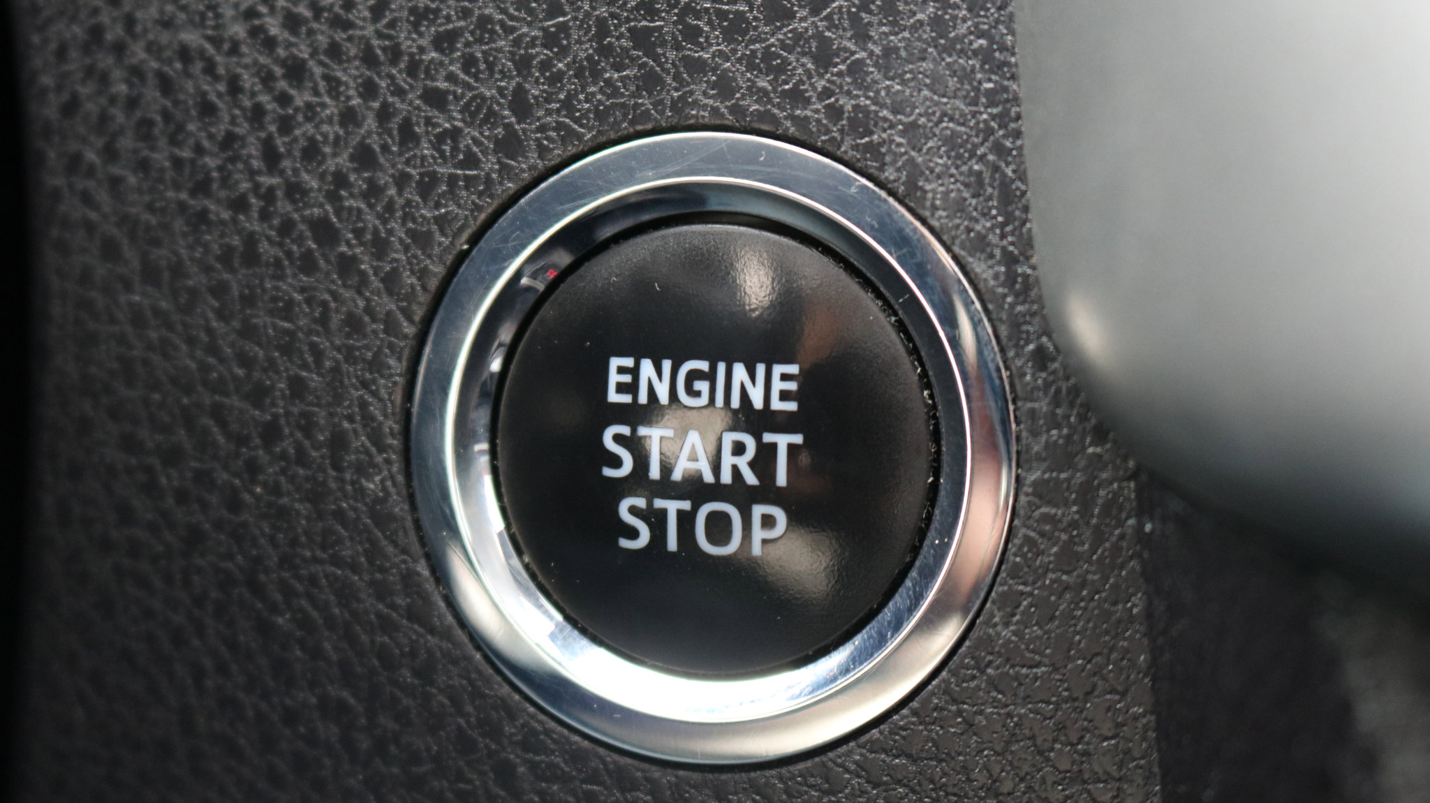 Used 2019 Toyota Highlander XLE image 12