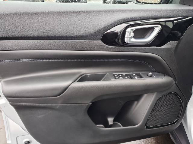 New 2026 Jeep Compass Limited image 17