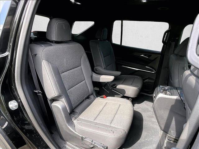 Used 2025 Chevrolet Traverse LT FWD image 29