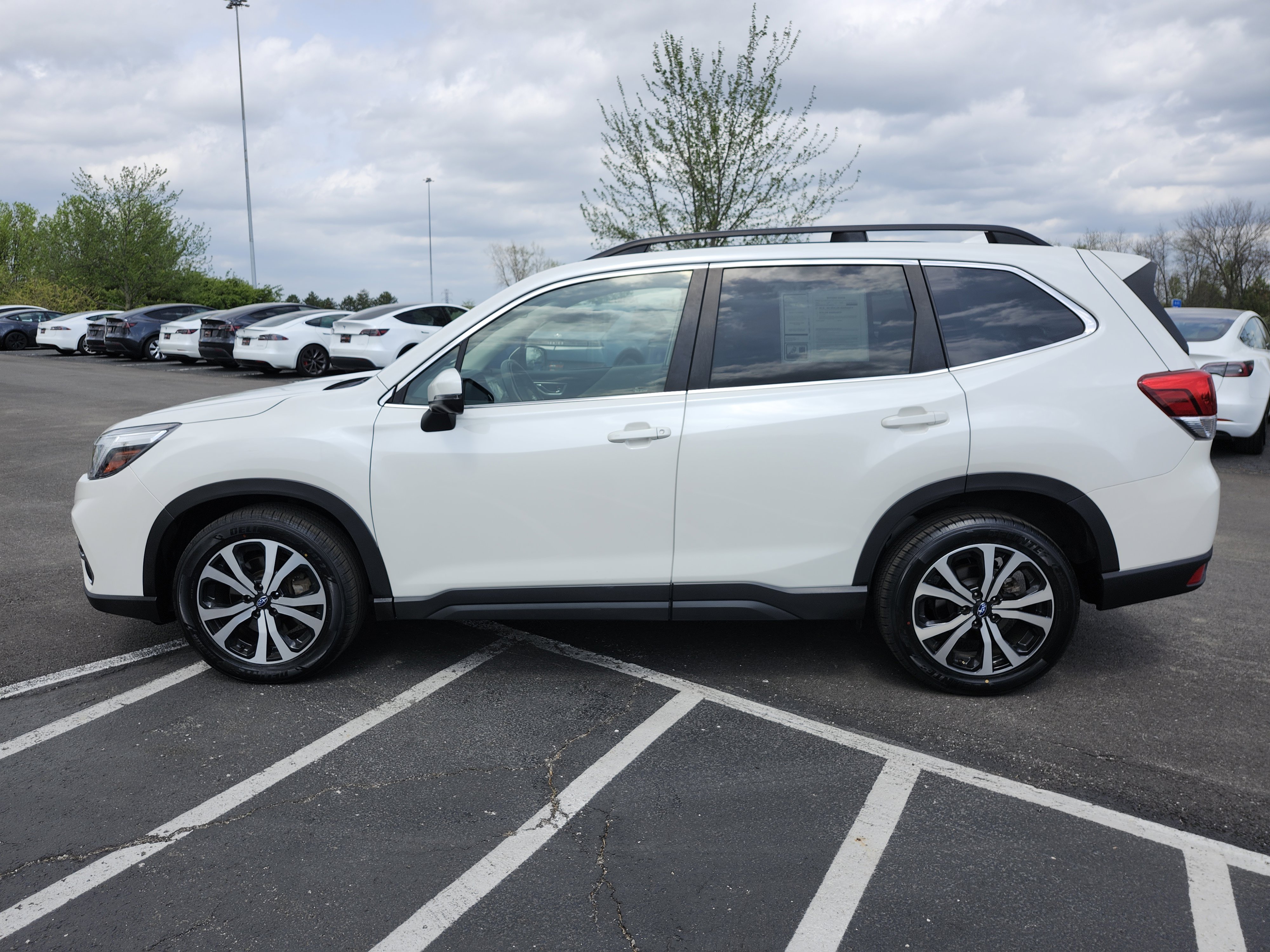 Used 2019 Subaru Forester Limited w/ Popular Package #3 image 16