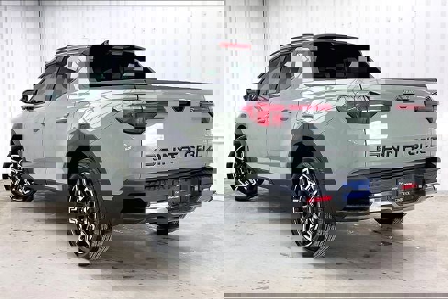 Certified 2026 Hyundai Santa Cruz Limited image 11