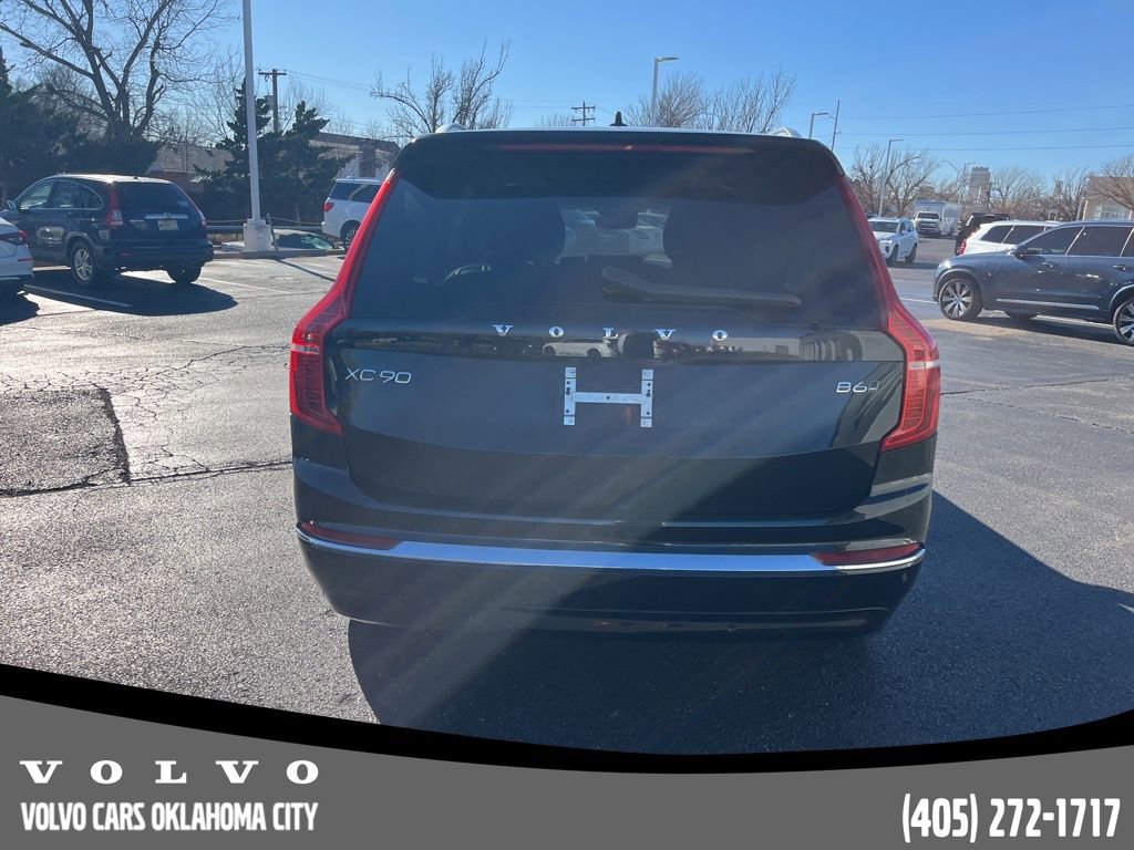 Certified 2023 Volvo XC90 B6 Plus image 6