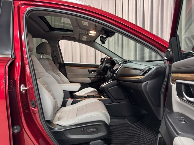Used 2022 Honda CR-V Touring image 9