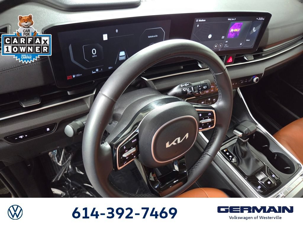 Used 2025 Kia Carnival SX FWD image 13