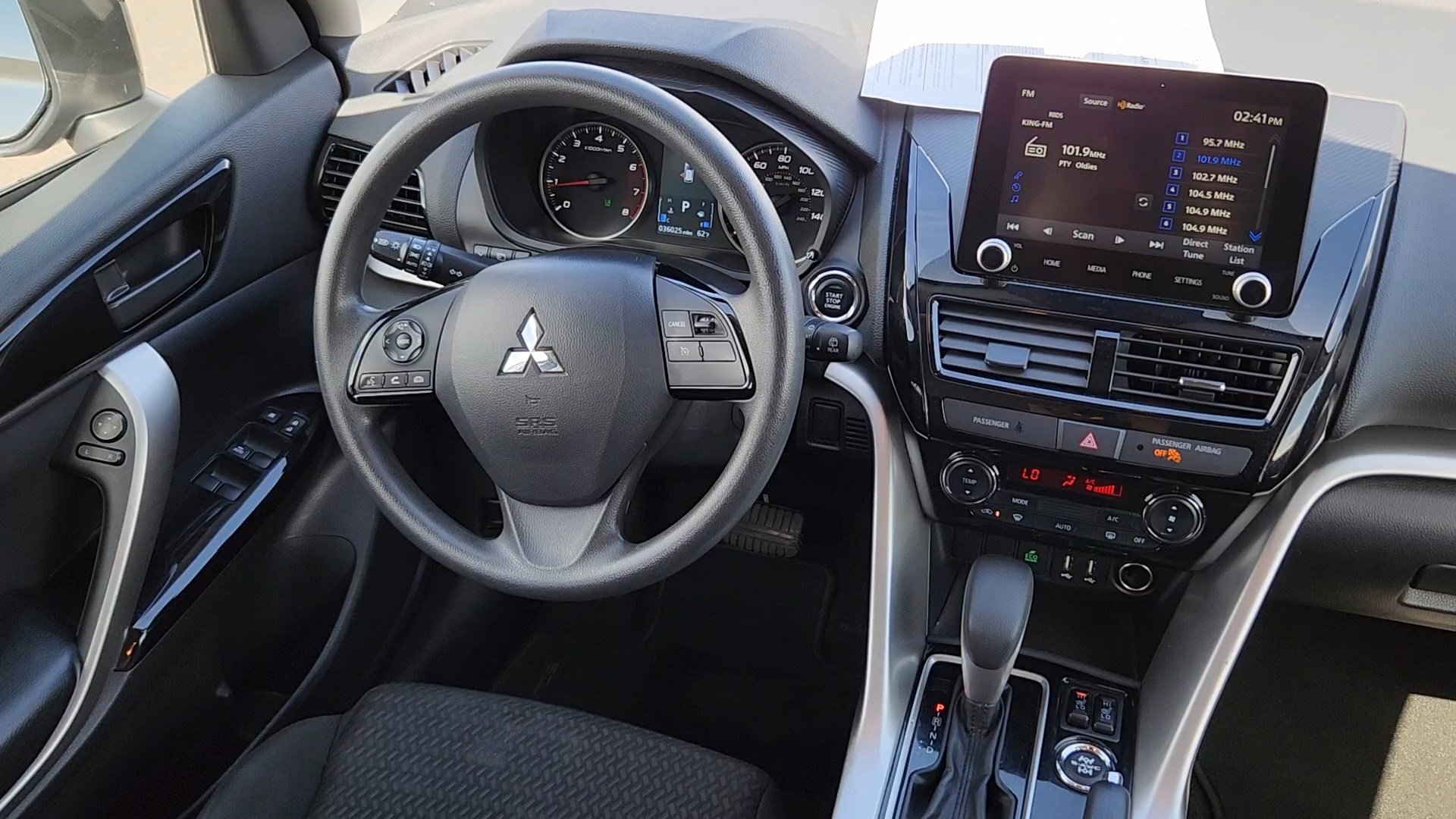 Used 2024 Mitsubishi Eclipse Cross LE AWD/4WD image 5