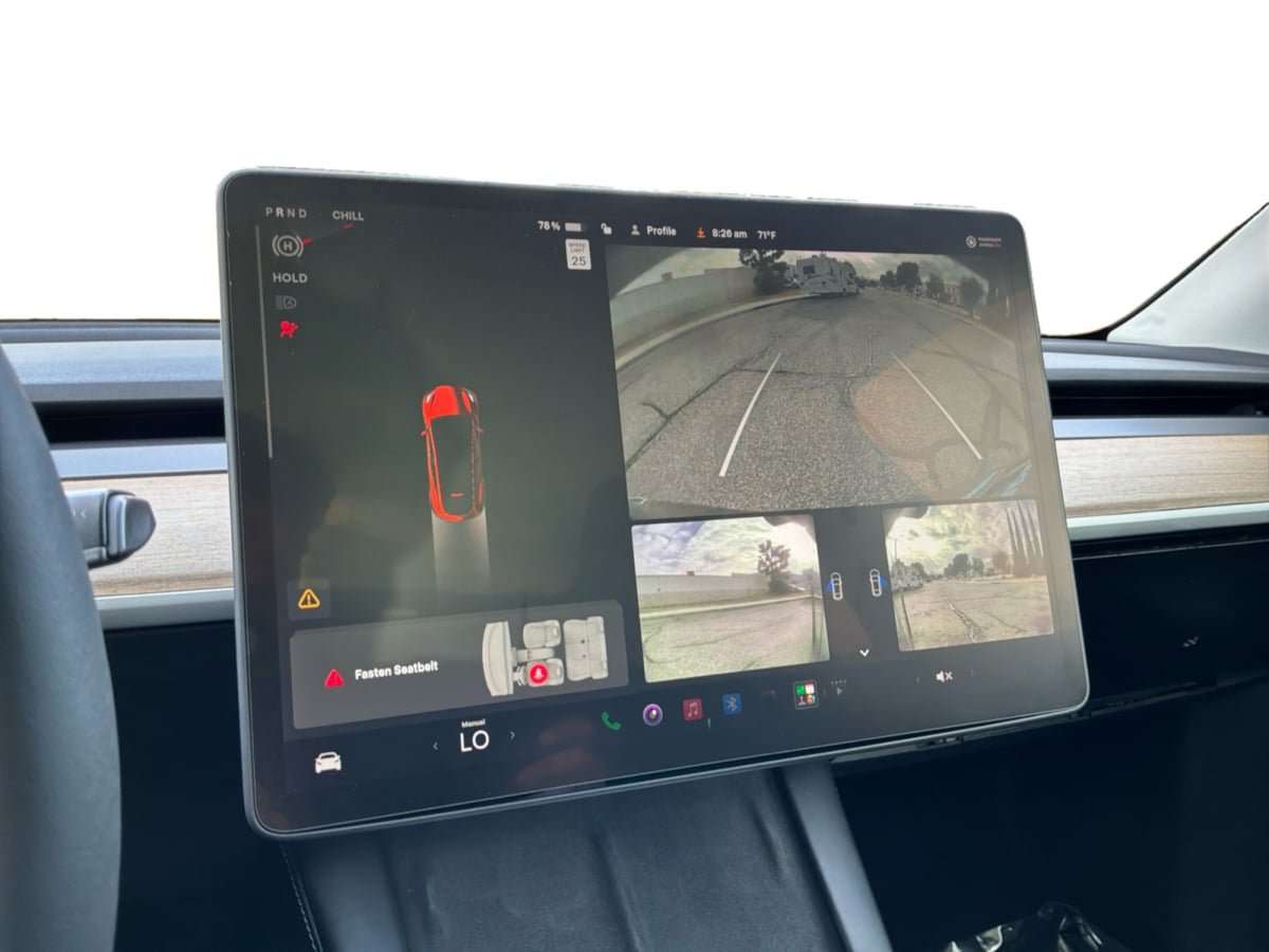 Used 2021 Tesla Model Y Long Range AWD/4WD image 13