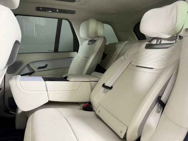 New 2026 Land Rover Range Rover SV AWD/4WD image 25