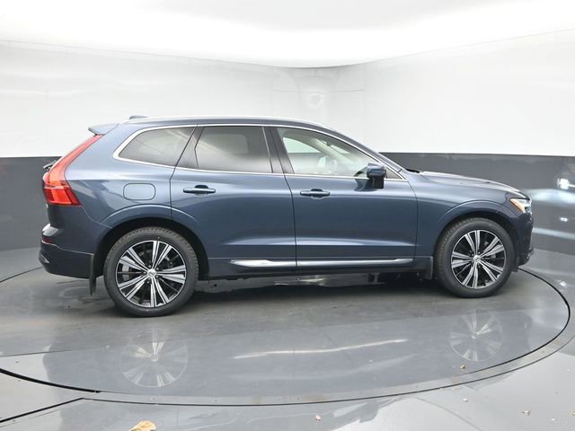 Used 2023 Volvo XC60 B6 Ultimate w/ Climate Package image 8