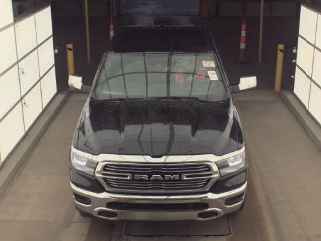 Used 2023 RAM 1500 Laramie AWD/4WD image 2