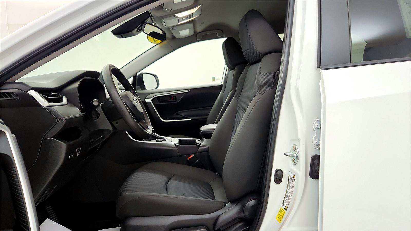 Certified 2024 Toyota RAV4 LE AWD/4WD image 25