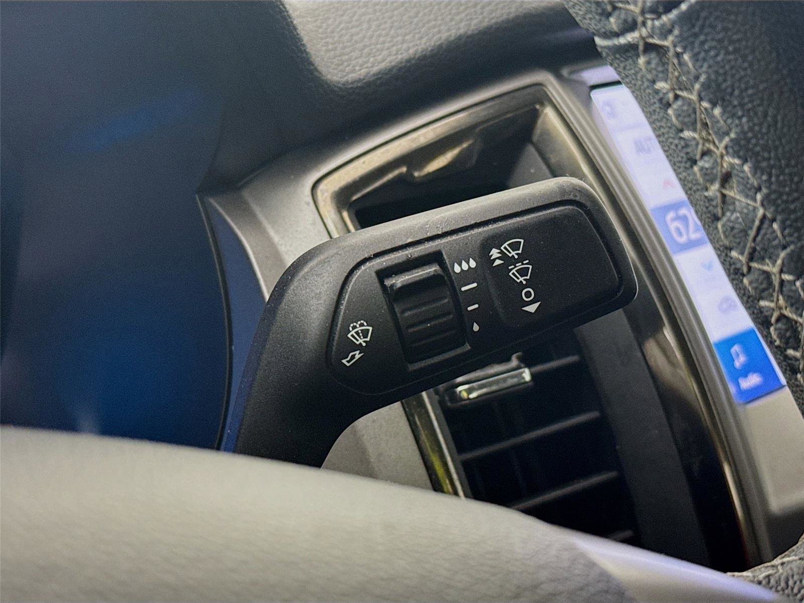 Used 2022 Ford Ranger XLT w/ Equipment Group 302A High AWD/4WD image 8