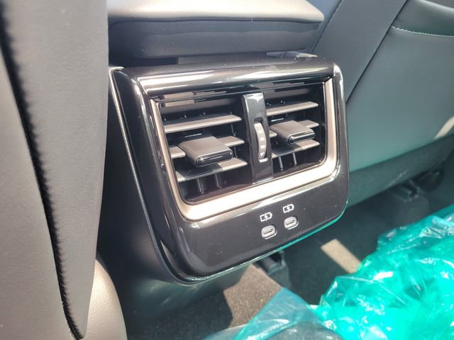 New 2026 Toyota Crown Limited AWD/4WD image 33