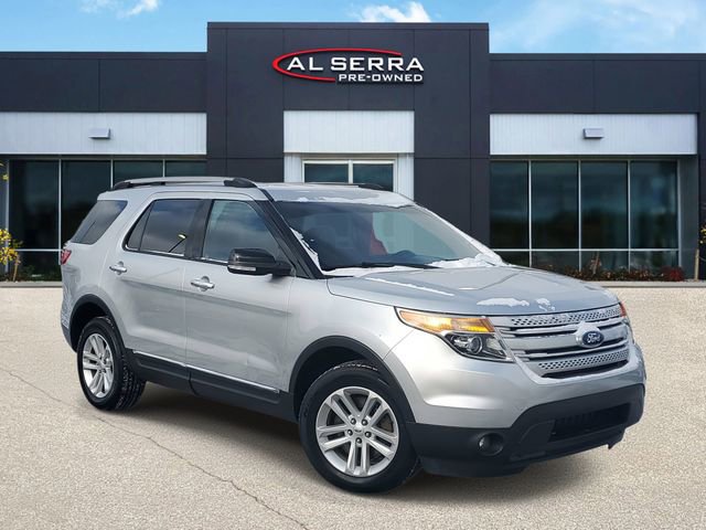 Used 2015 Ford Explorer XLT w/ Equipment Group 202B image 1