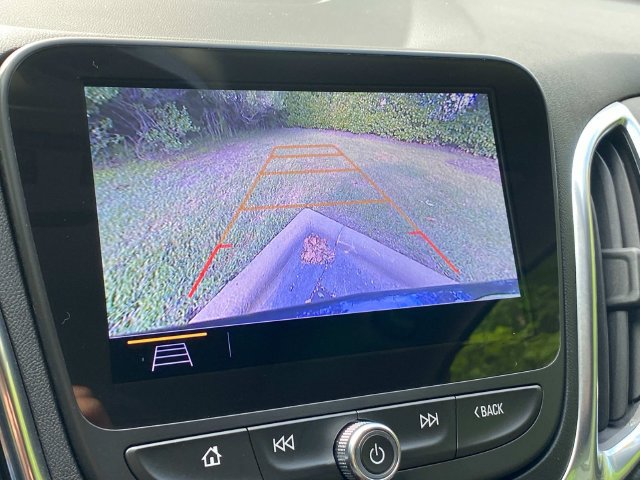 Used 2021 Chevrolet Equinox LT FWD image 25