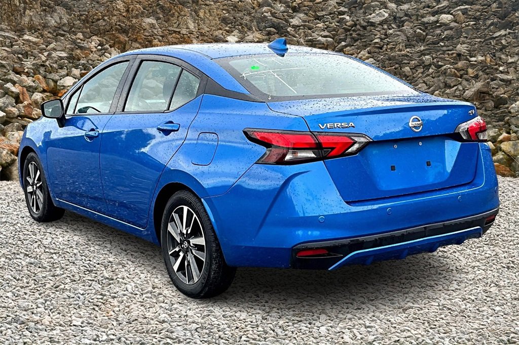 Used 2021 Nissan Versa SV image 10
