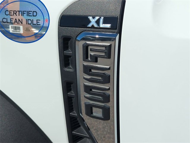 Used 2023 Ford F550 4x4 Regular Cab Super Duty image 29