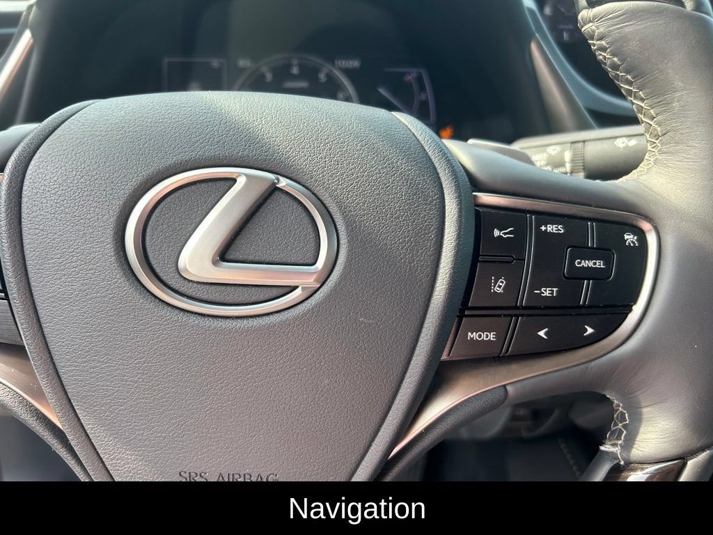 Used 2019 Lexus ES 350 w/ Premium Package FWD image 10