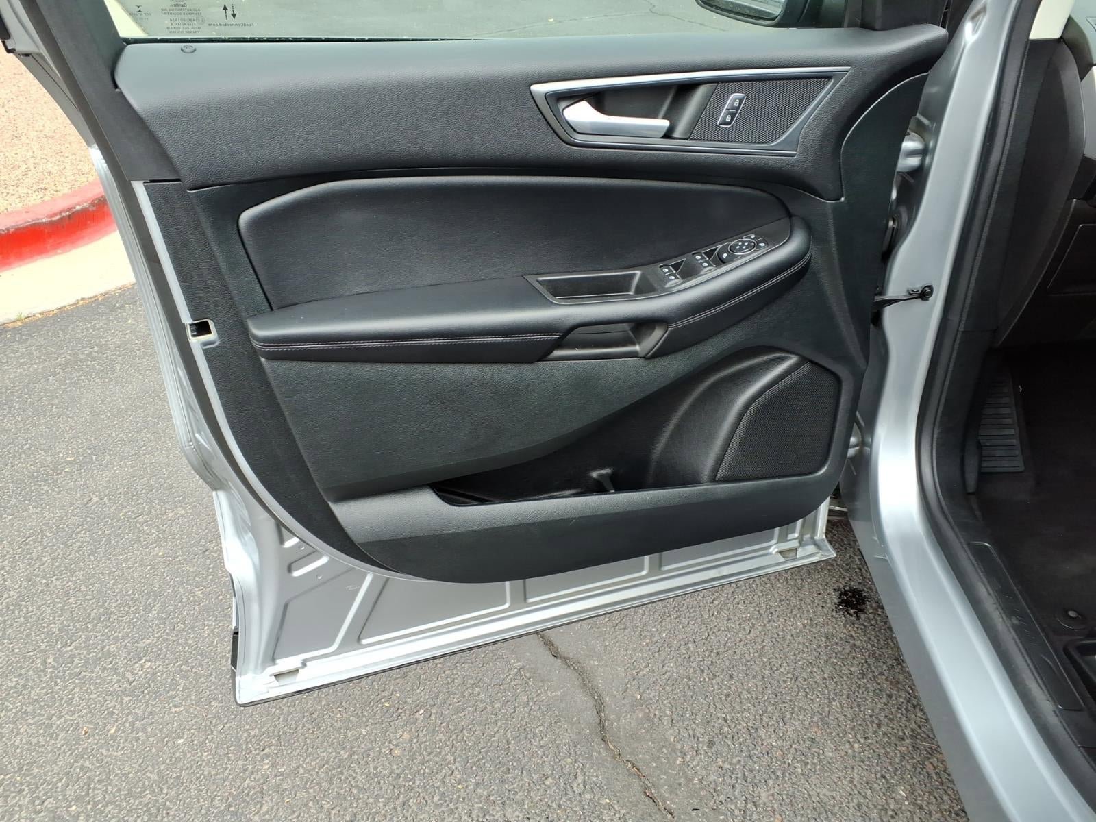 Certified 2022 Ford Edge SE w/ Black Appearance Package image 20