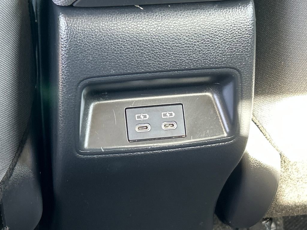 Used 2024 Toyota Corolla LE image 18