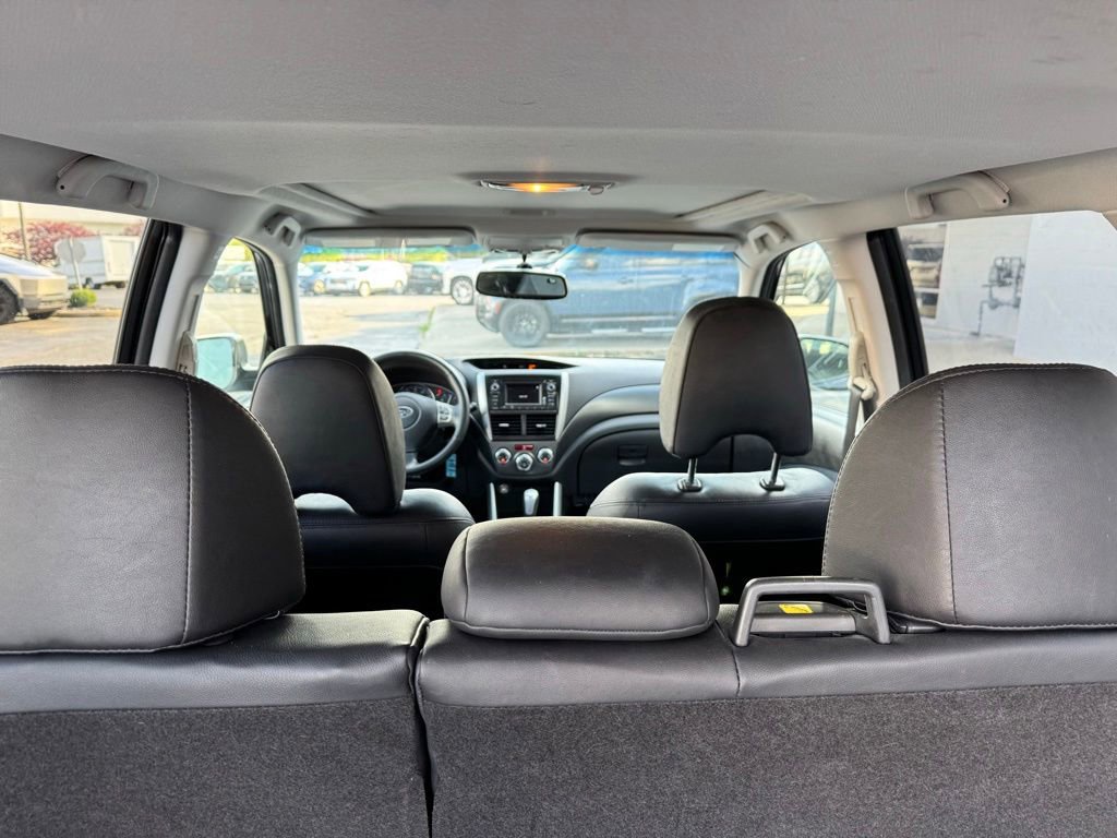 Used 2011 Subaru Forester 2.5X Limited AWD/4WD image 32
