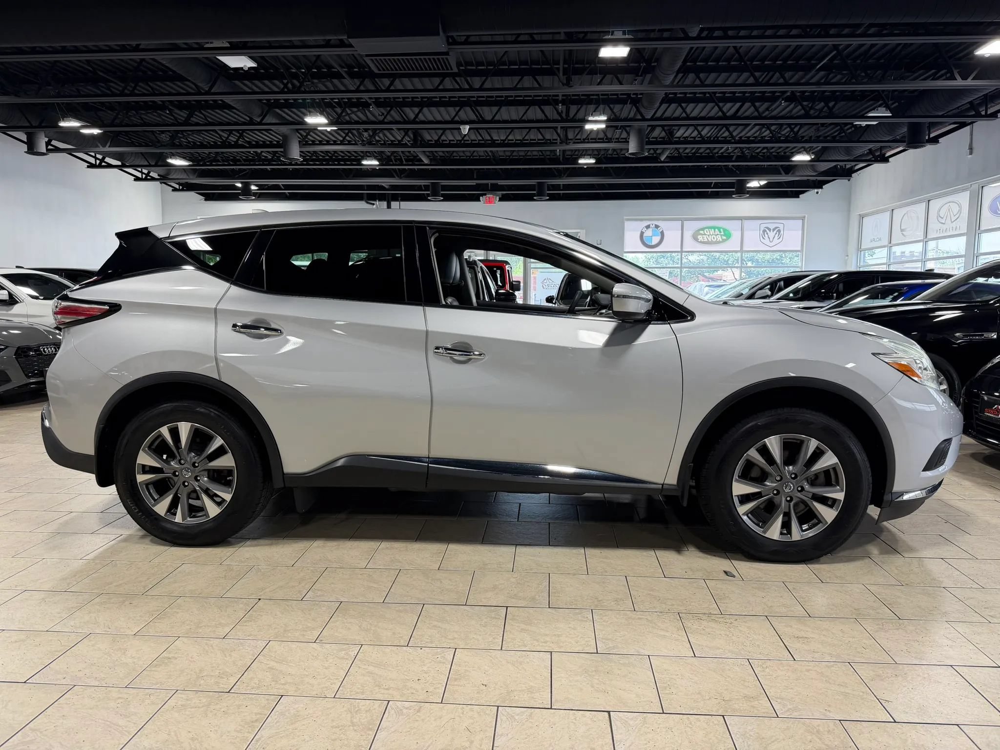 Used 2017 Nissan Murano S w/ Navigation Package AWD/4WD image 23