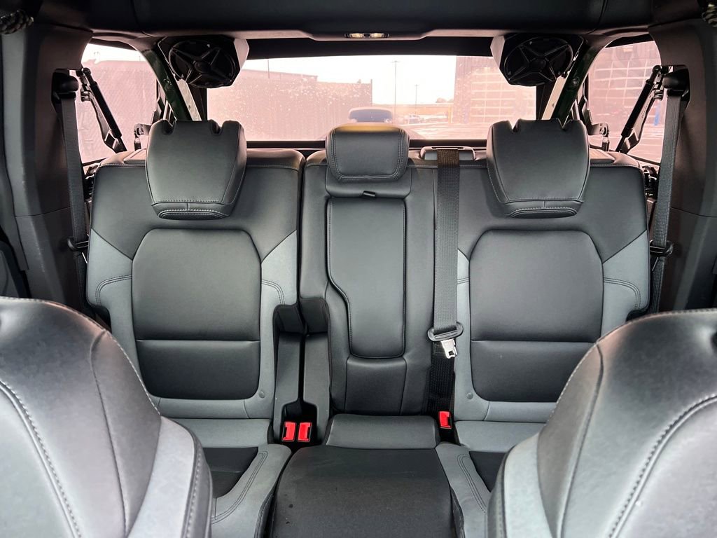 Certified 2024 Ford Bronco Big Bend w/ Sasquatch Package image 39