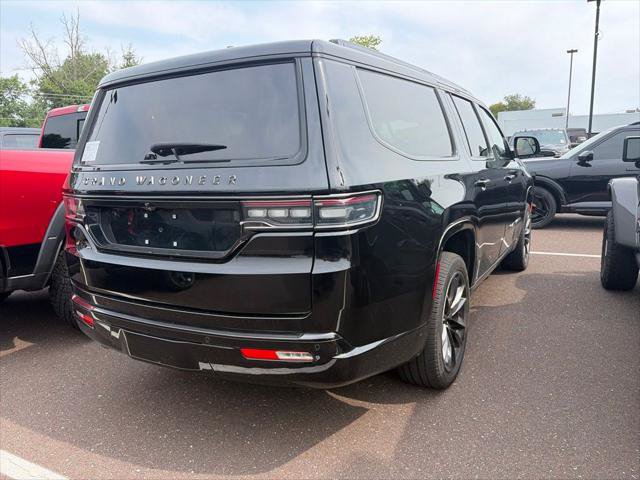Certified 2025 Jeep Grand Wagoneer L Series II Obsidian w/ Quick Order Packagew 28T AWD/4WD image 12