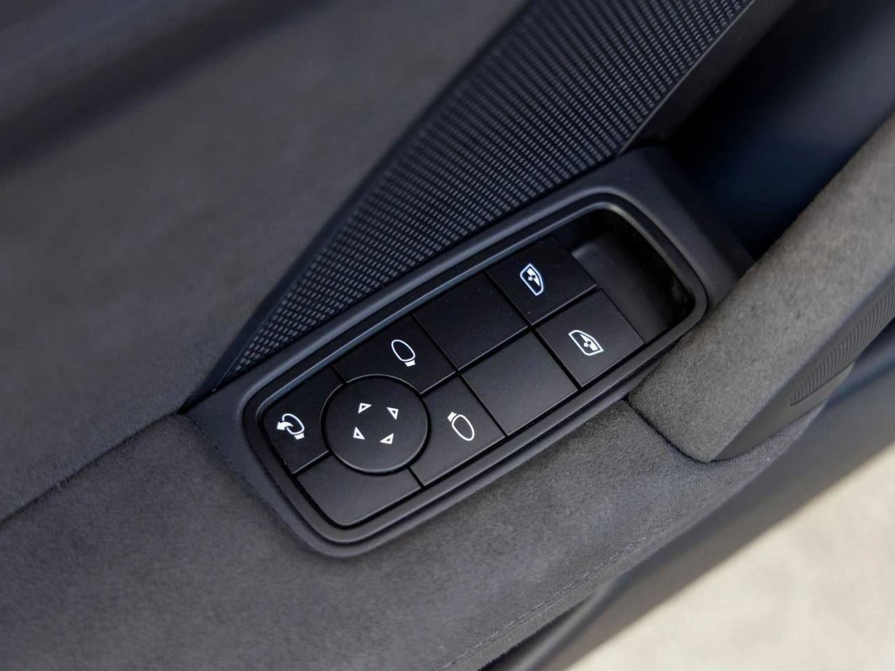 Certified 2024 Porsche 911 Carrera GTS image 79