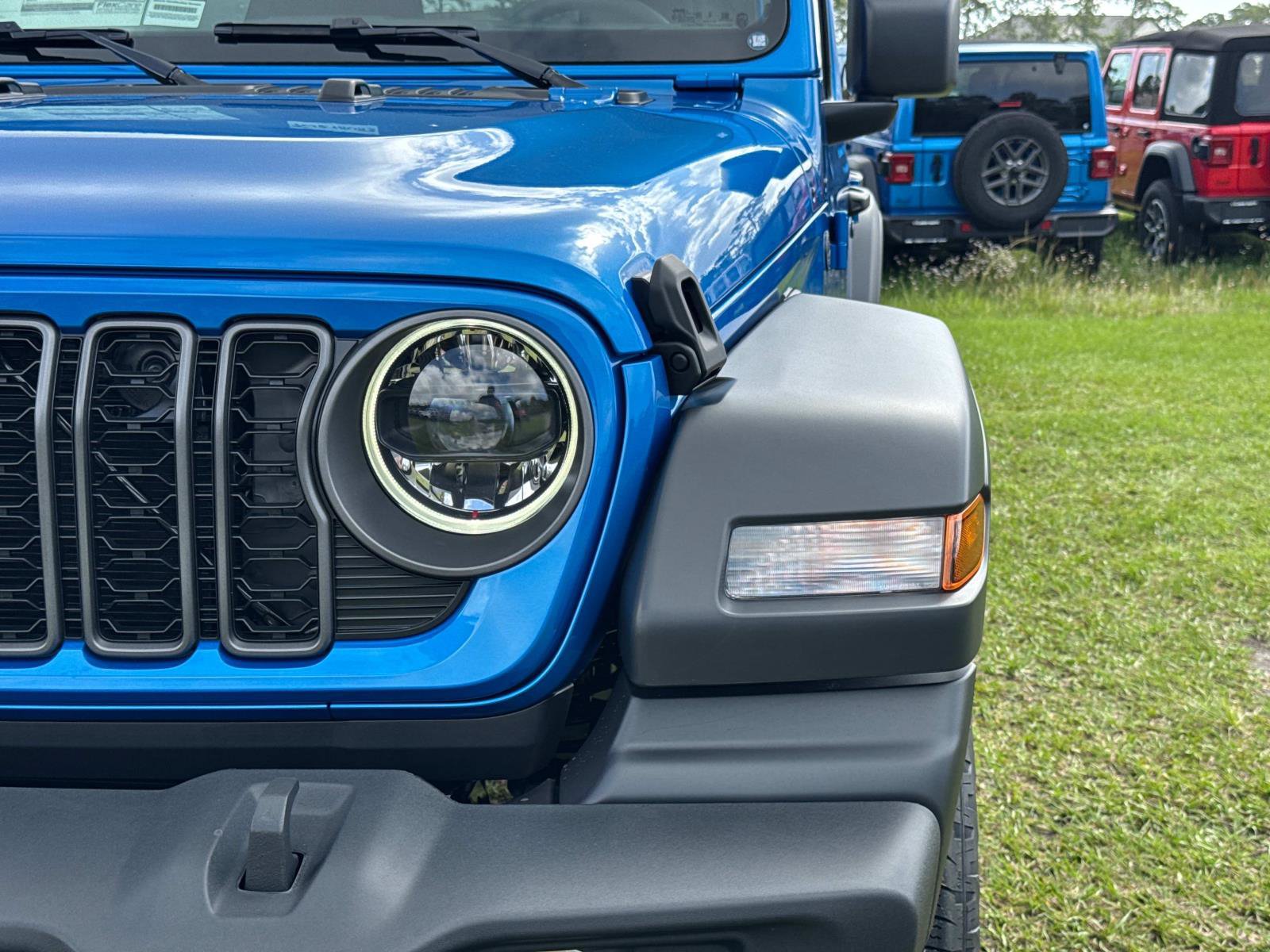 New 2026 Jeep Wrangler Unlimited Sport AWD/4WD image 9