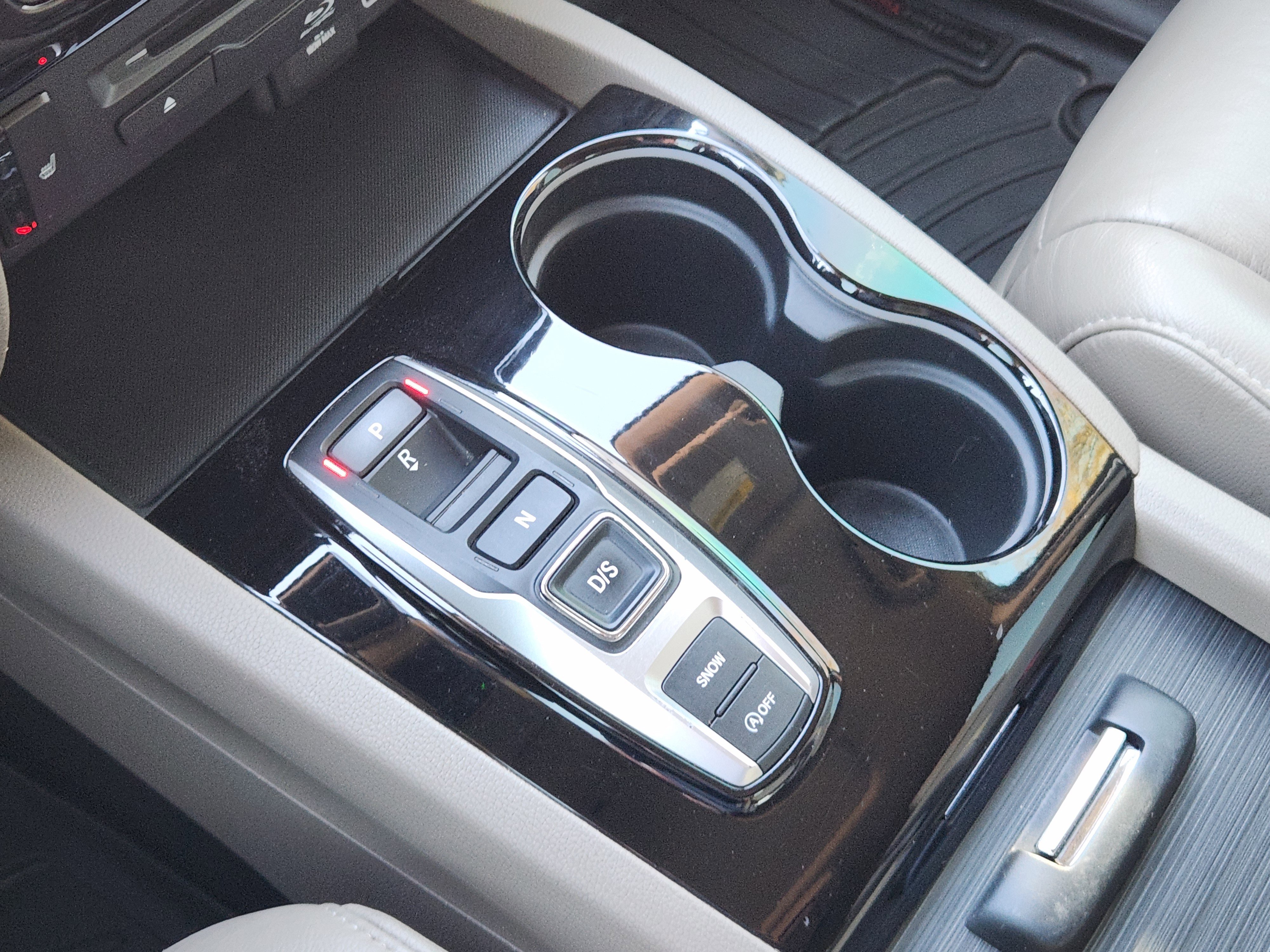 Used 2021 Honda Pilot Touring image 22