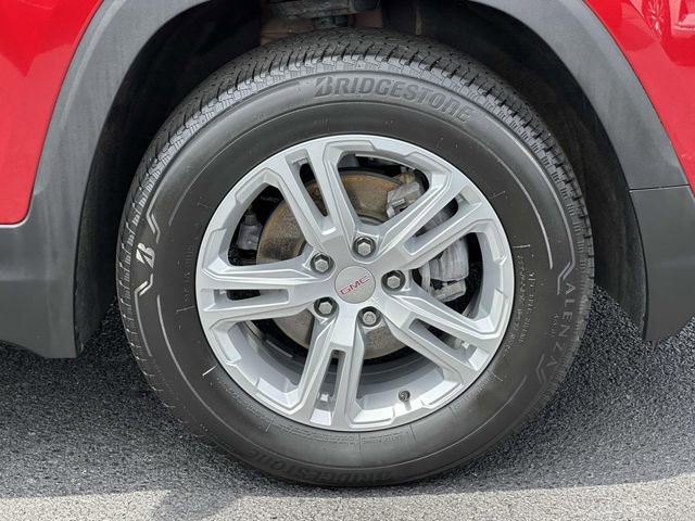 Used 2023 GMC Terrain SLE w/ Driver Convenience Package image 5