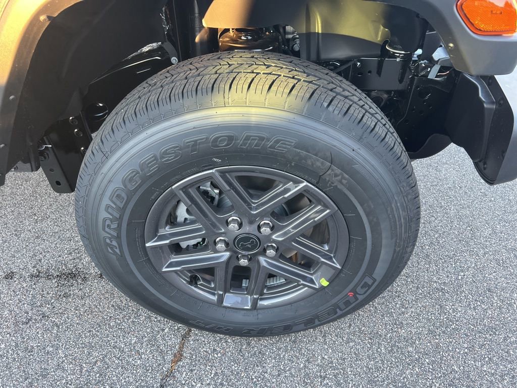 New 2026 Jeep Gladiator Sport image 9