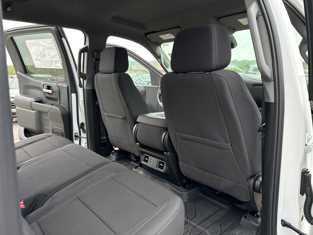 New 2026 Chevrolet Silverado 1500 Custom w/ Turbomax Blackout Package AWD/4WD image 14