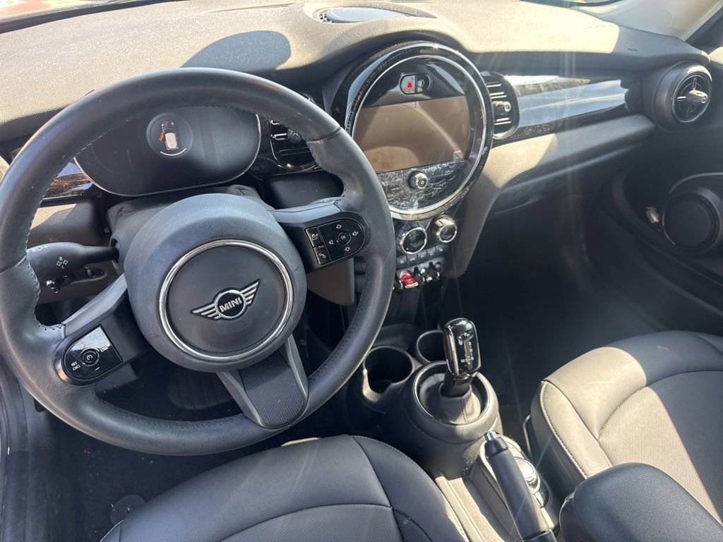 Used 2023 MINI Cooper 2-Door Hardtop FWD image 12