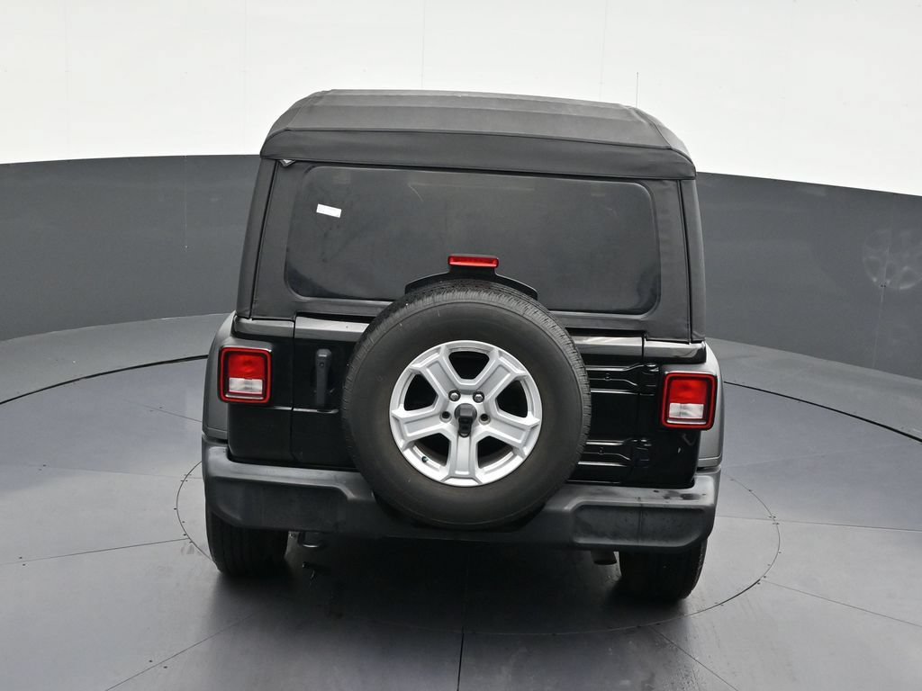 Used 2022 Jeep Wrangler Sport AWD/4WD image 17