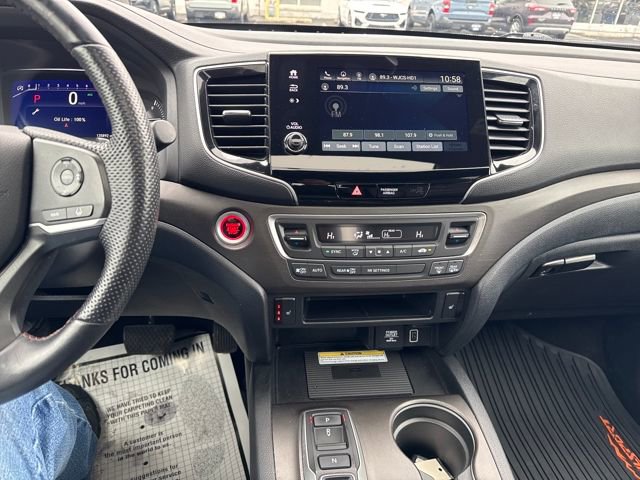 Used 2022 Honda Passport TrailSport image 17