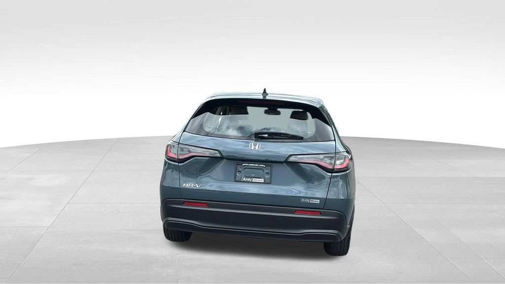Certified 2025 Honda HR-V LX image 6