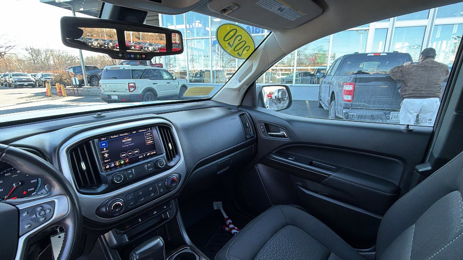 Certified 2020 GMC Canyon SLE w/ Elevation Edition image 15