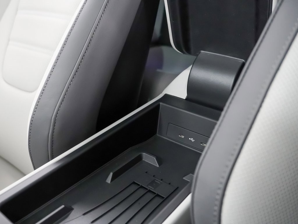 Used 2026 Porsche 911 Carrera GTS image 34