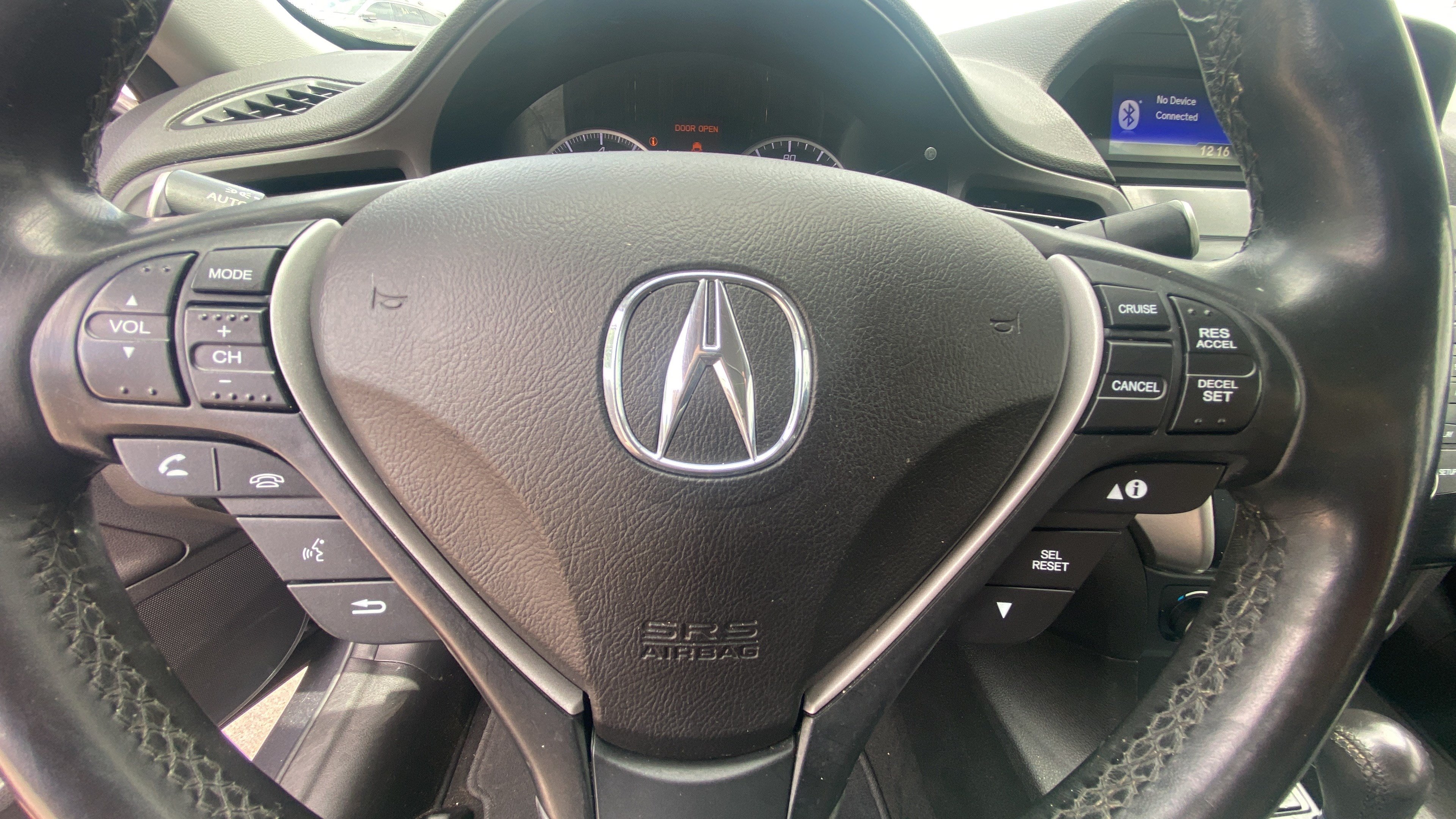 Used 2017 Acura ILX FWD image 23