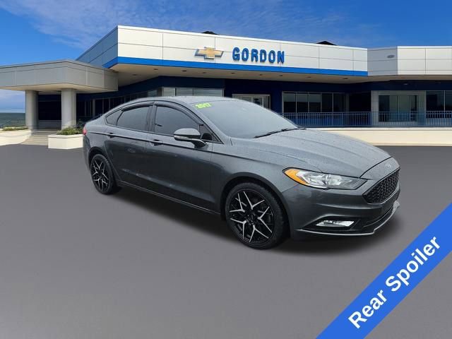 Used 2017 Ford Fusion SE image 8