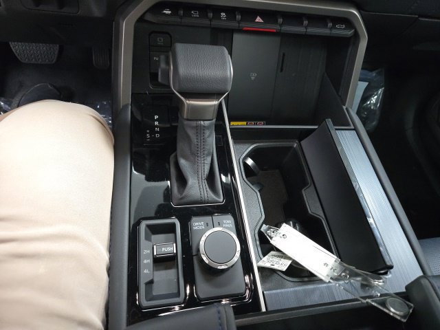 New 2026 Toyota Tundra Platinum AWD/4WD image 29