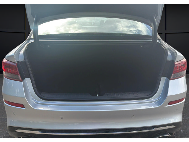 Used 2020 Kia Optima EX FWD image 18