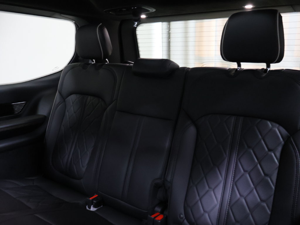 New 2026 Jeep Grand Wagoneer Summit AWD/4WD image 12