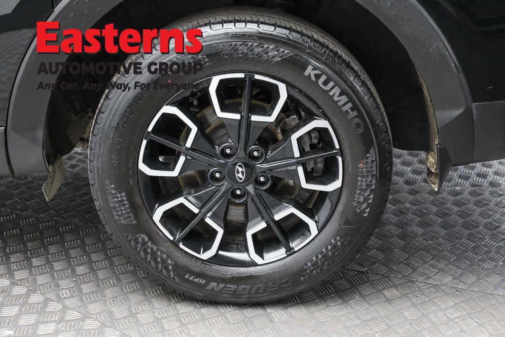 Used 2024 Hyundai Santa Cruz SE image 8